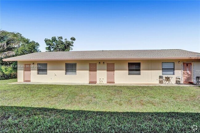 Building Photo - 5619 McKinley St Rental