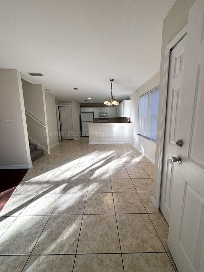 1064 Park Central Cir