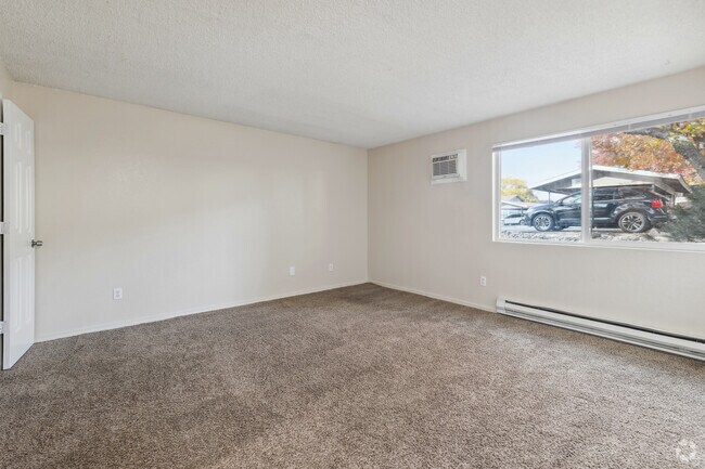 2BR, 2BA - 1,152SF - Primary Bedroom