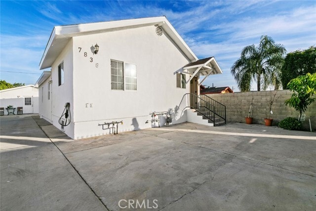 Photo - 7836 Lemp Ave