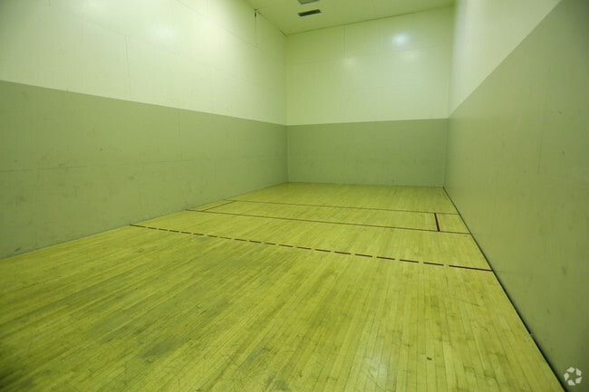 Raquetball Court