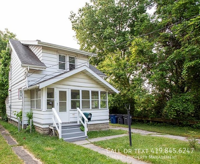 Photo - 3726 Lockwood-