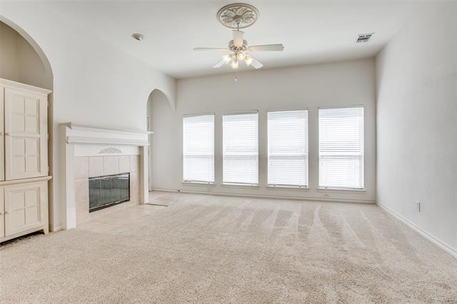 Photo - 3021 Sawtooth Dr