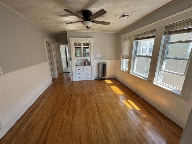 Photo - 53 Fairfax St Apartamento Unidad 2A