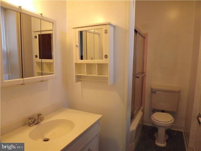 Photo - 7905 Ardleigh St Unit 2