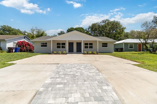 217 Montana Ave