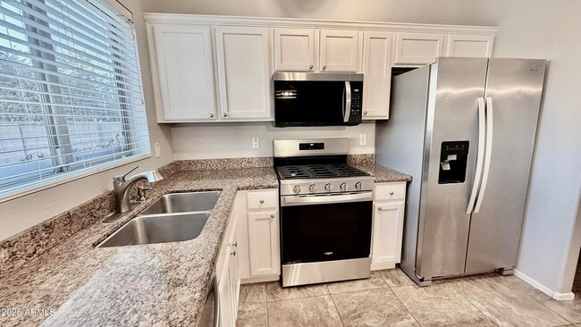 Photo - 14174 W Crocus Dr