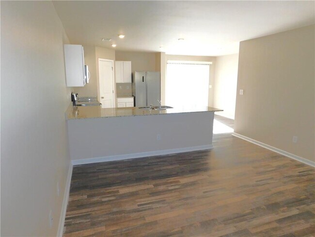 Photo - 343 Indian Lake Trail