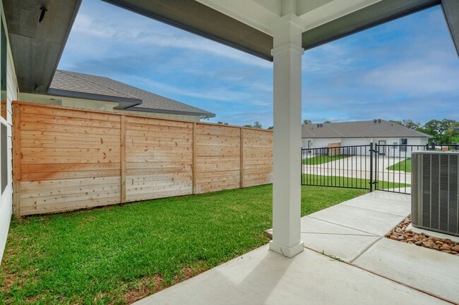Photo - Bright & Cozy Townhome