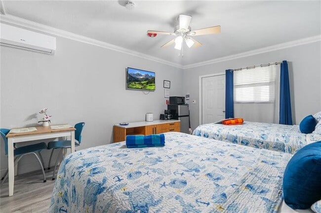 Photo - 2625 NE 13th Ct