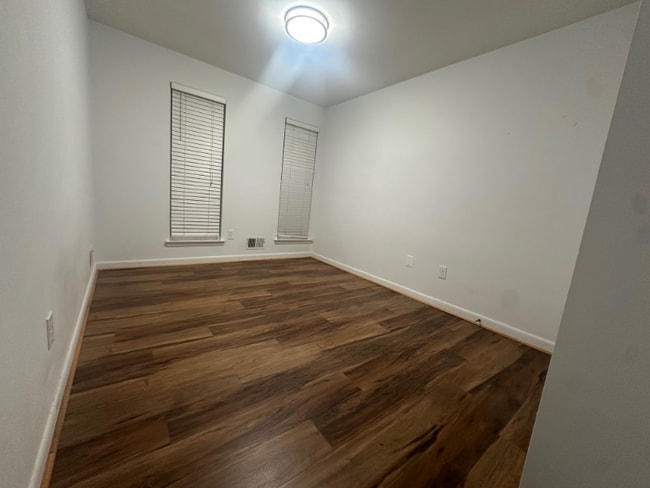 Photo - 8xxx Barrett Rd