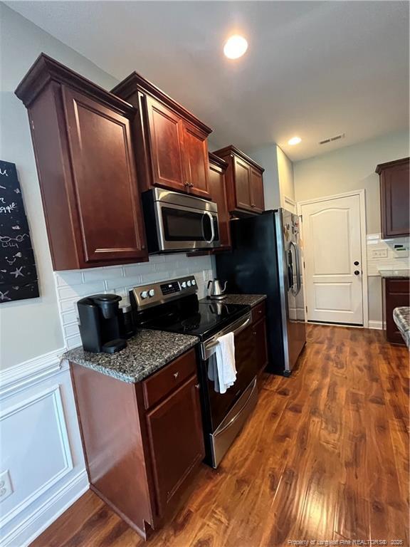 Photo - 233 Fairfax Dr