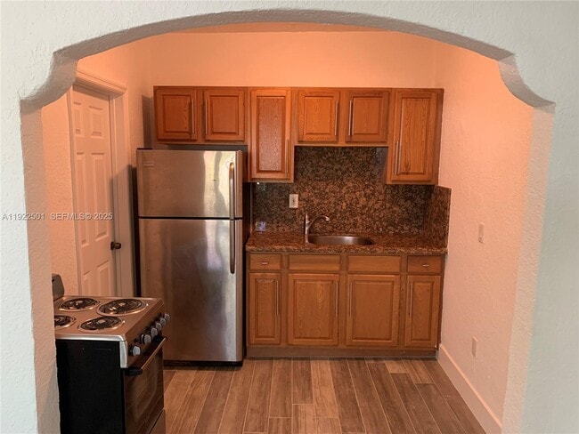 Photo - 712 SW 56th Ave Unidad 1