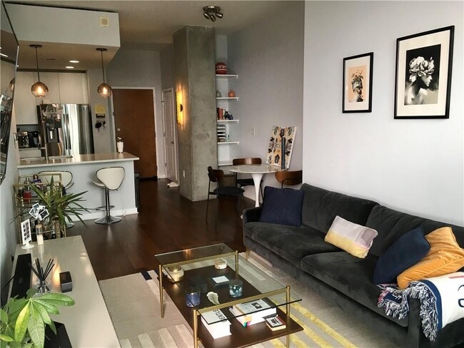 Photo - 860 Peachtree St NE