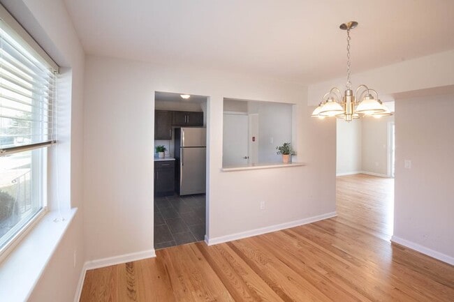 Photo - Parsonage Hill Village