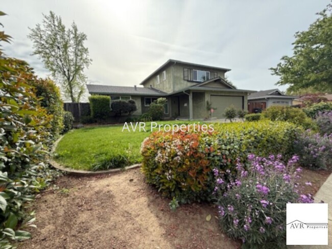 Building Photo - Now with central AC; Great single family h... Rental