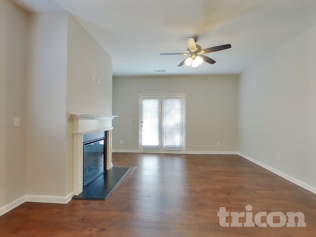 Photo - 106 Hayes Park Dr