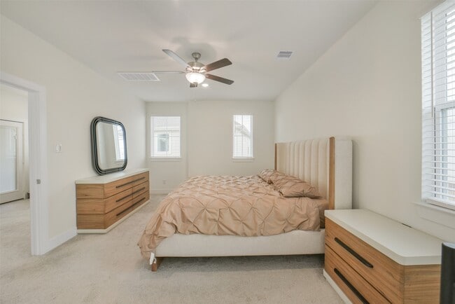 Building Photo - 7834 Swooping Swallow Ln