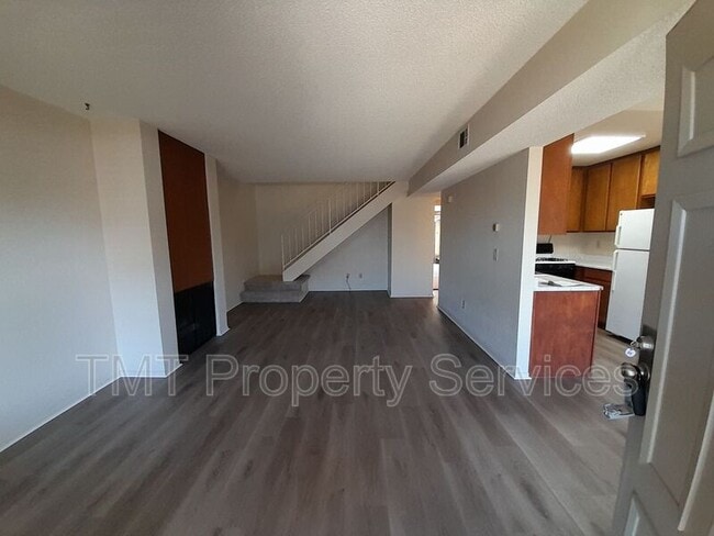 Photo - 1180 Sumner Pl