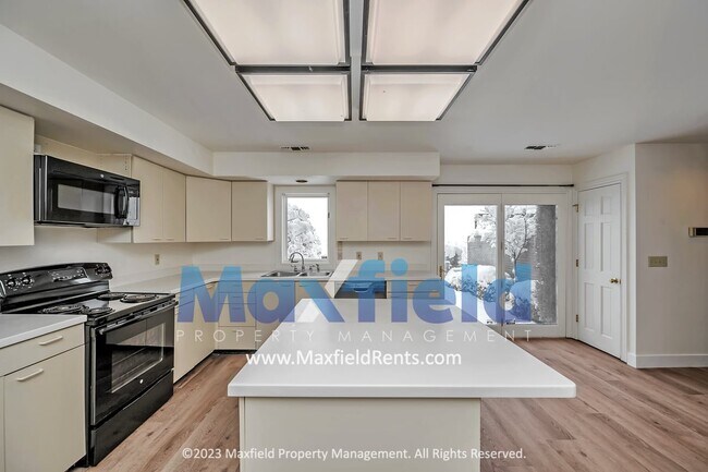Photo - Avenues - 3 Bedroom 3 Bath Townhome with amazing southern views