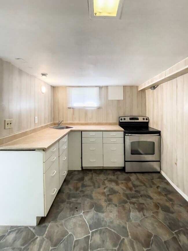 Photo - 210 S Nichols Ave Unidad A