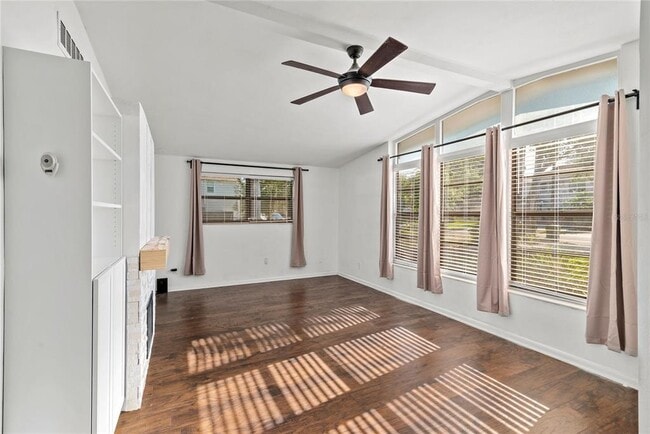 Photo - 2407 S Lois Ave