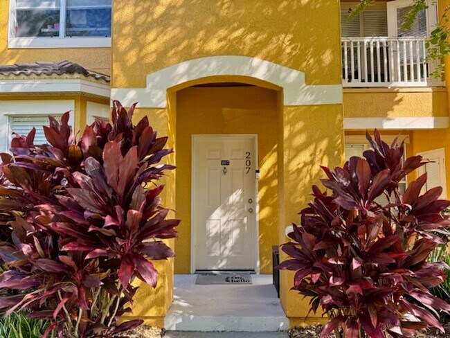 Photo - Stunning 2/2 Condo For Rent in Mirabella -... Unit 207