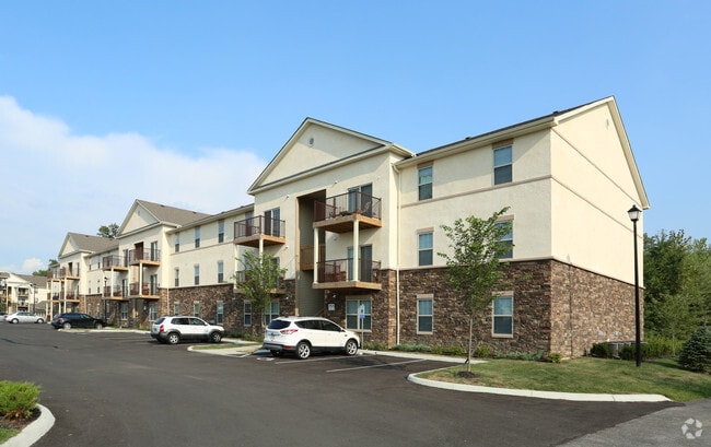 Taylor Pointe Apartments
