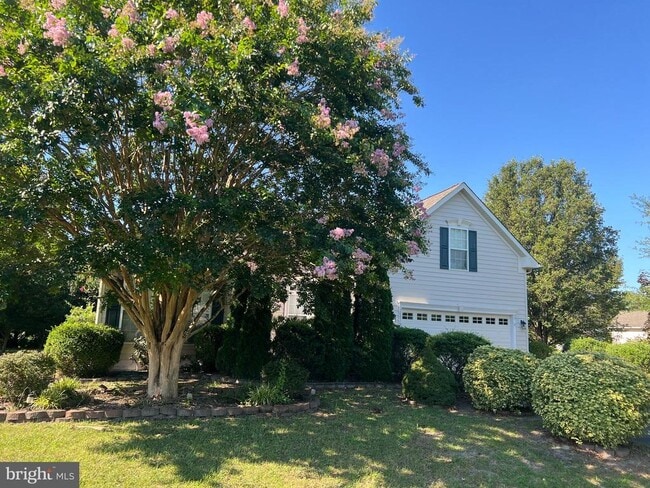 Building Photo - 26034 Ashcroft Dr