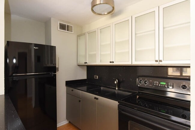 Photo - 450 W Wellington Ave Unidad A31