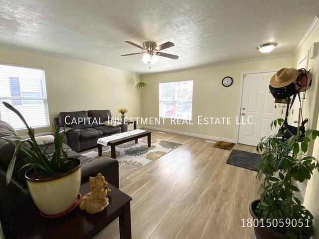 Photo - 403 Braidhill Dr