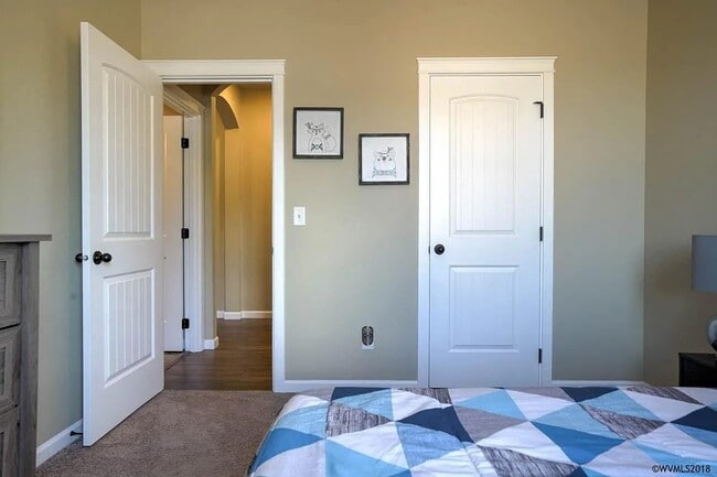 Photo - 3115 Duane Ave