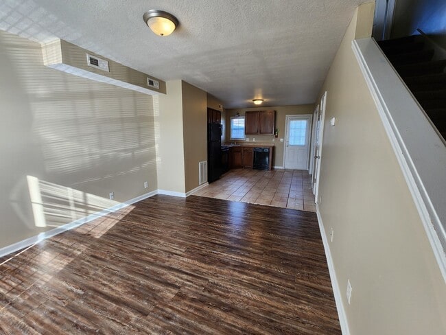 Photo - 805 Oak Arbor Ct