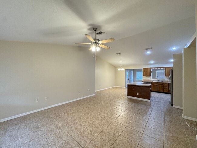 Photo - Lovely, Spacious 2 Bedroom, 2 Bathroom Home in Sebring!!