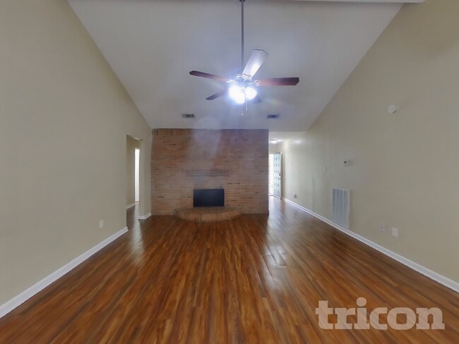 Photo - 5722 Yorkgate Dr