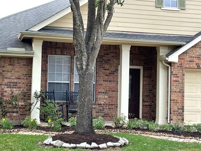 Building Photo - 28014 Wind Hawk Dr Rental
