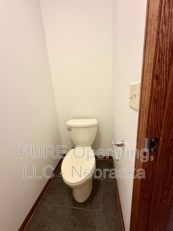 Photo - 18424 Howard St House