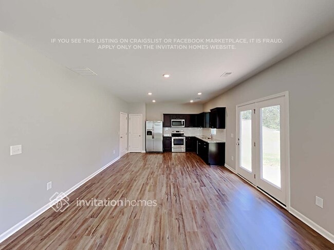 Photo - 115 Siena Dr