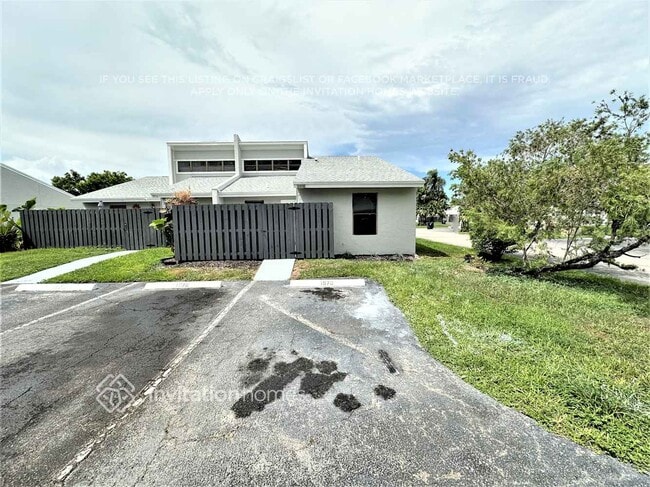 Building Photo - 1978 Monks Ct Rental