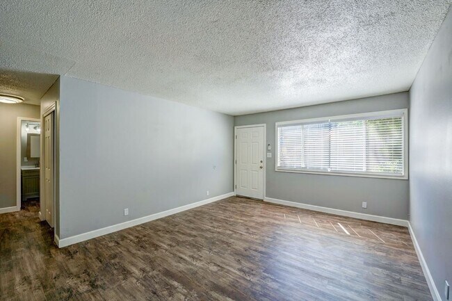 Juniper Garden Apartments - Juniper Garden Apartments