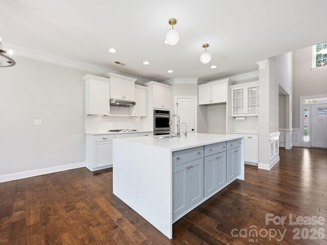 Photo - 127 Tomahawk Drive