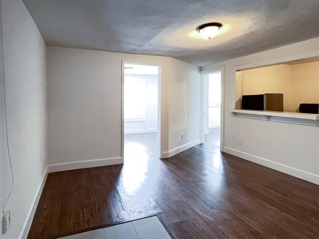 Photo - 11 Norwood St Unit 4