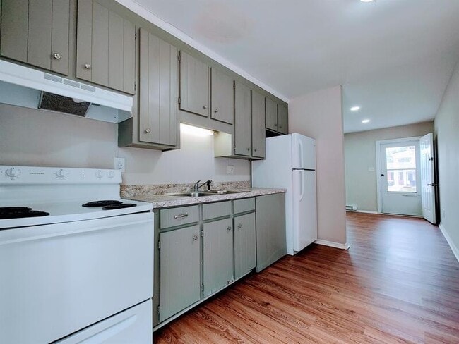 Photo - 4445 Layola Ave