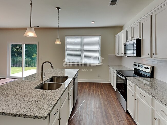 Photo - 6205 Bridlewood Ln