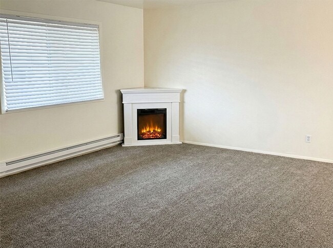 Photo - HUGE peaceful unit in Fruitland