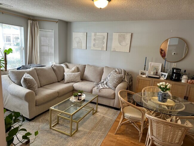 525 Olmsted Park Pl Unit D
