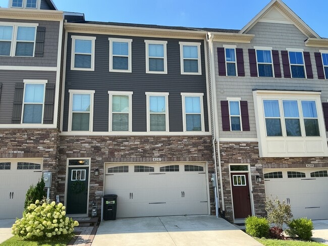 Building Photo - 8287 Kippis Rd