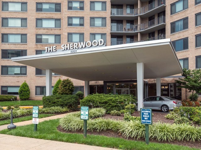 Sherwood at Southern Towers - Sherwood at Southern Towers Apartments