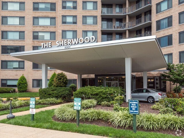 Building Photo - Sherwood at Southern Towers Rental