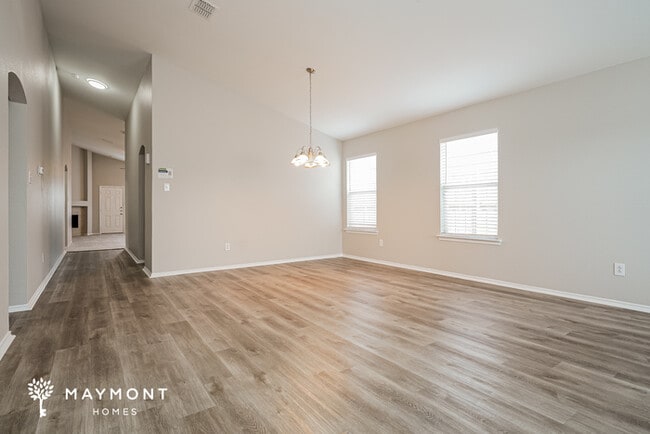 Photo - 1253 Flower Ridge Dr